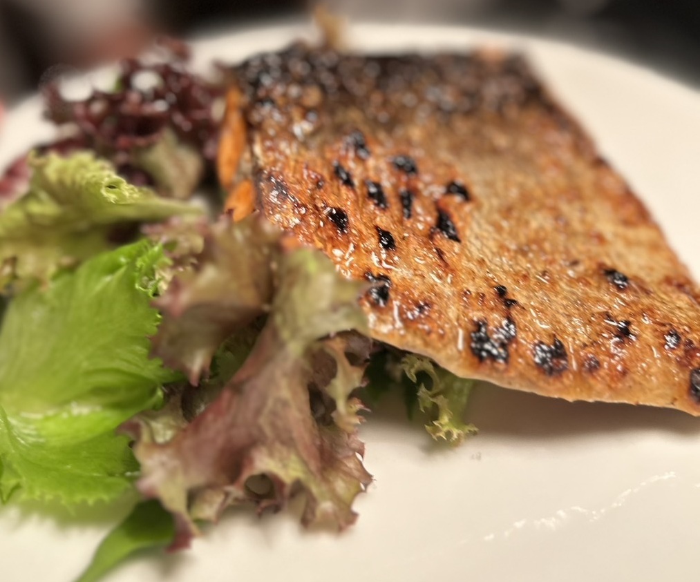 本日鮮魚の炭火焼き